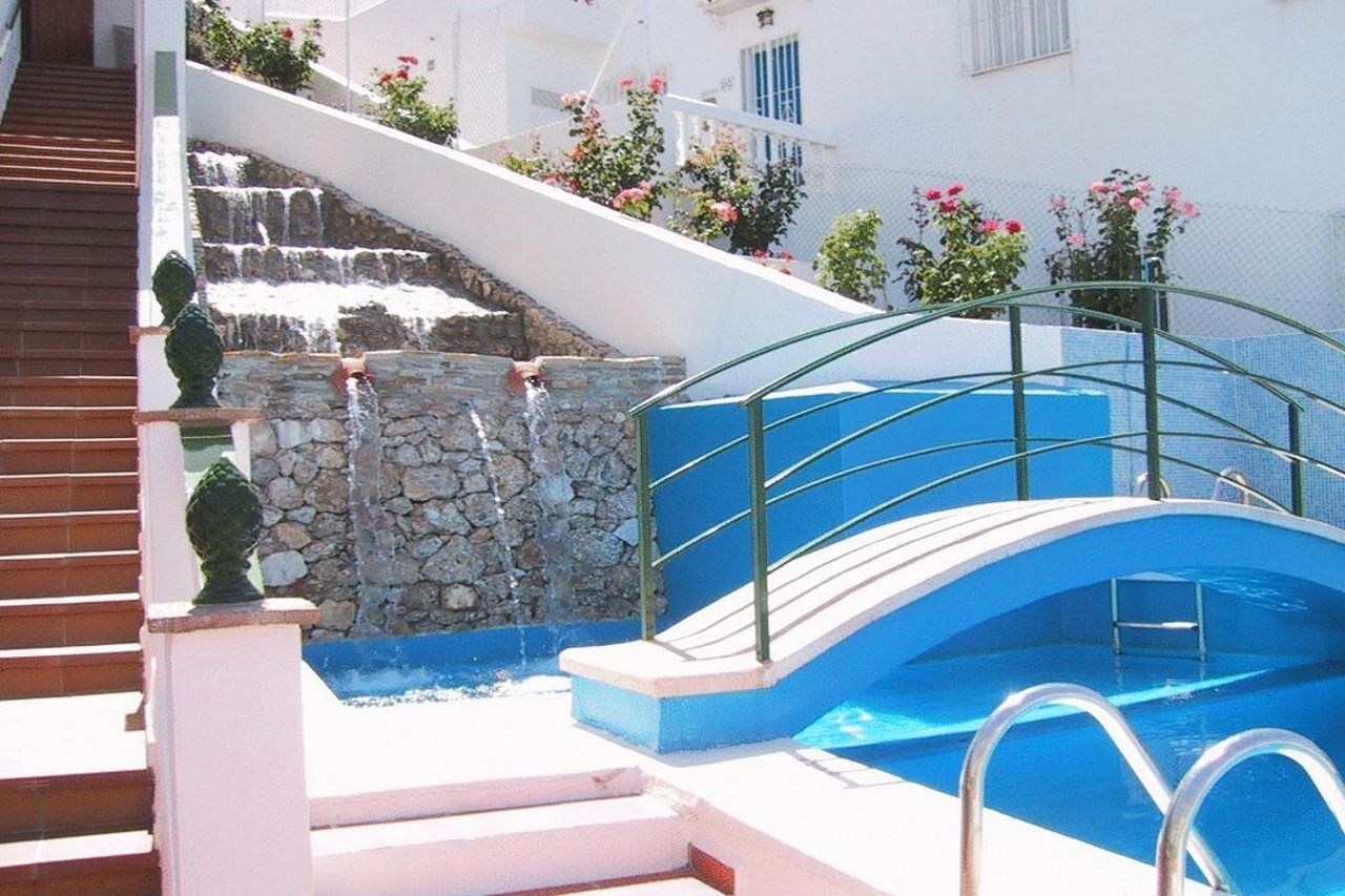 Hotel Jose Cruz Nerja Esterno foto